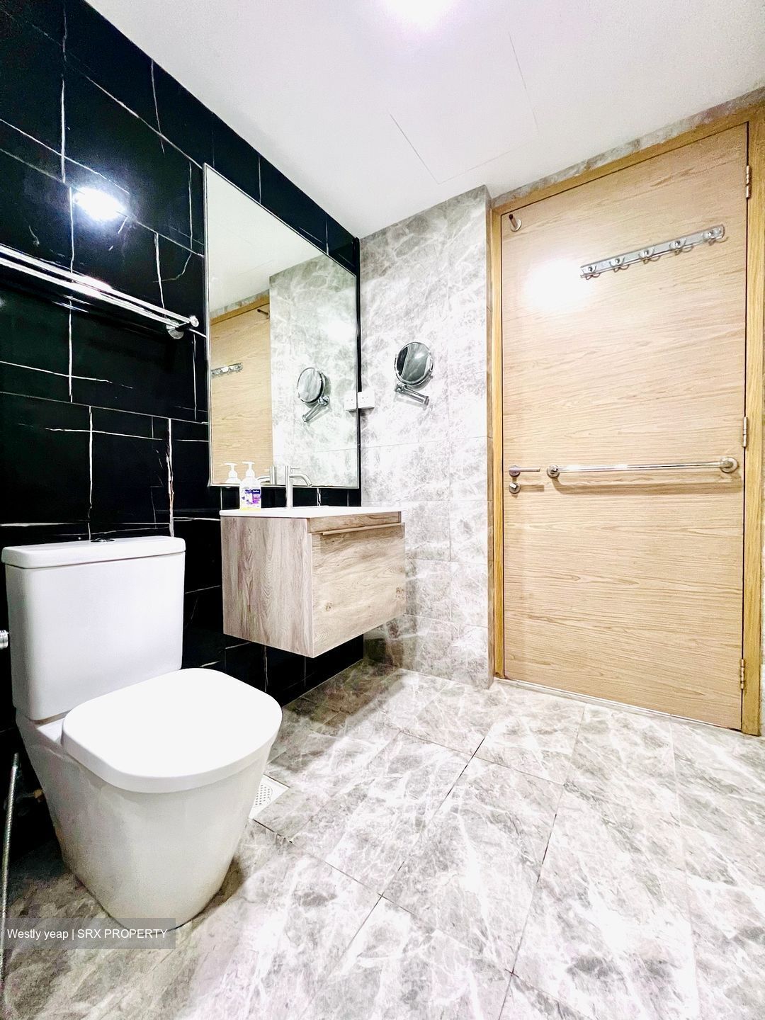 The Santorini (D18), Condominium #451403201